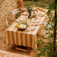 Nappe Irvin Nude, maison dînette