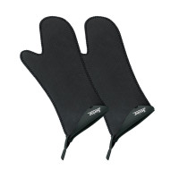 Gants longs noirs, Spring