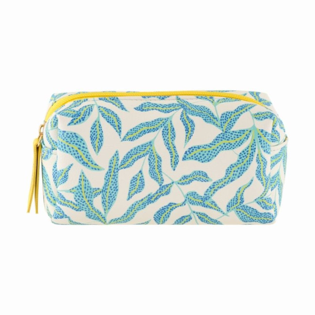 Trousse Bella Dream, Derrière la porte