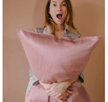 Taie d'Oreiller en Soie 65 x 65 cm Bois de Rose, Emily's Pillow