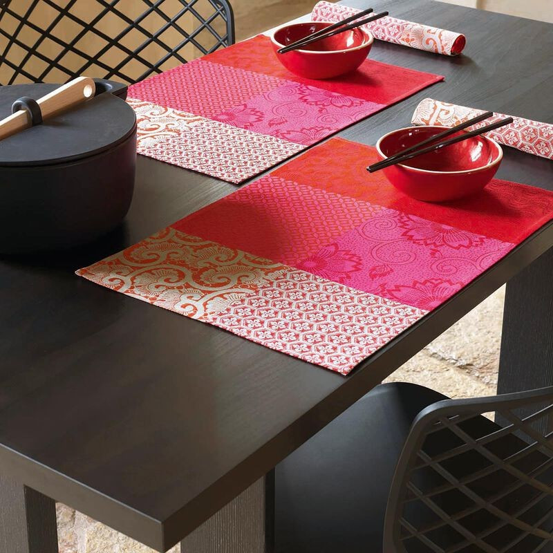 set de table fleurs de kyoto cerise, le jacquard français - le jacquard français