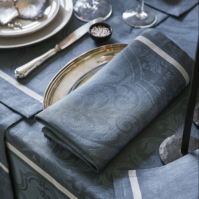 serviette de table armoiries lin céruléen, le jacquard français - le jacquard français