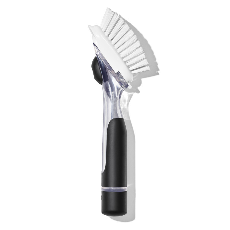 brosse à vaisselle distributrice de savon avec manche, oxo - oxo