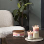Bougie parfumée Trilogy Verger en Fleurs, Woodwick