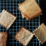 Tampon bois biscuits "Halloween" et découpoir, Scrapcooking