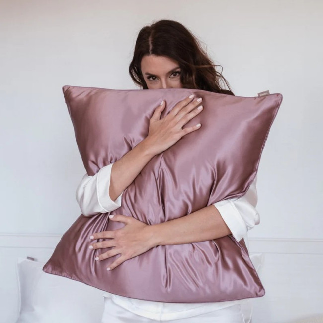 Taie d'Oreiller en Soie 65 x 65 cm Bois de Rose, Emily's Pillow