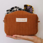 Trousse de toilette Charlotte Velours Côtelé Camel, Maison Scarlett