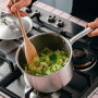 Le Trio de Casseroles Parfaites avec Couvercles, Atma
