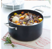 Casseroles et faitouts en fonte d'aluminium revêtue