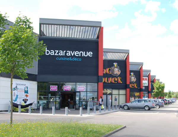 Entrée Magasin Bazar Avenue Nantes